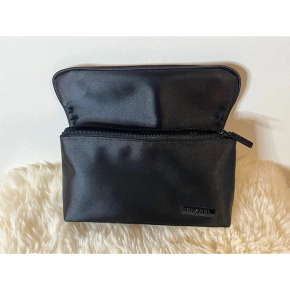 Chanel Parfums Black Satin Makeup Bag Pouch Evening Clutch Metal Logo Plaque - Picture 2 of 7
